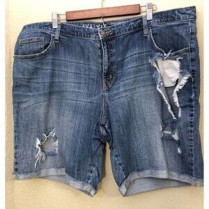 90s Style Torn Bermuda Ava & Viv Jean Shorts Cuffed Raw Hem